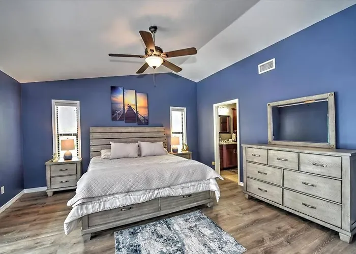 Cape Coral Paradise 4 Bd 12Sleeps, W/Heated Pool